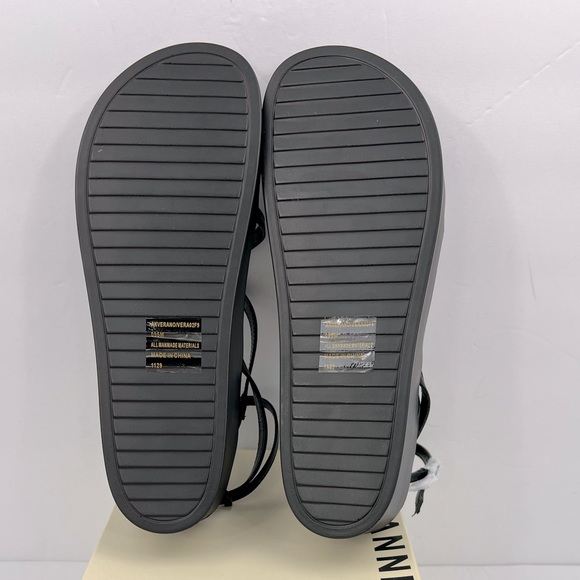 ANNE KLEIN BLACK PLATFORM STRAP SANDALS, INSOLE IS SUPER CUSHIONY, SIZE 9.5M - Picture 12 of 16